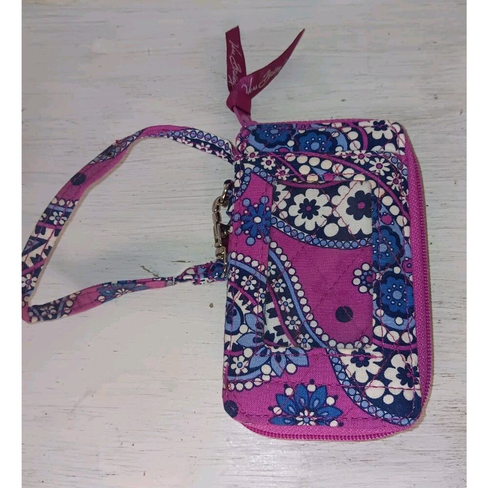 Vera Bradley Card Wallet Purple Paisley Quilted Wristlet ID Pocket Change Pocket
